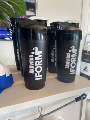 Iform Shaker